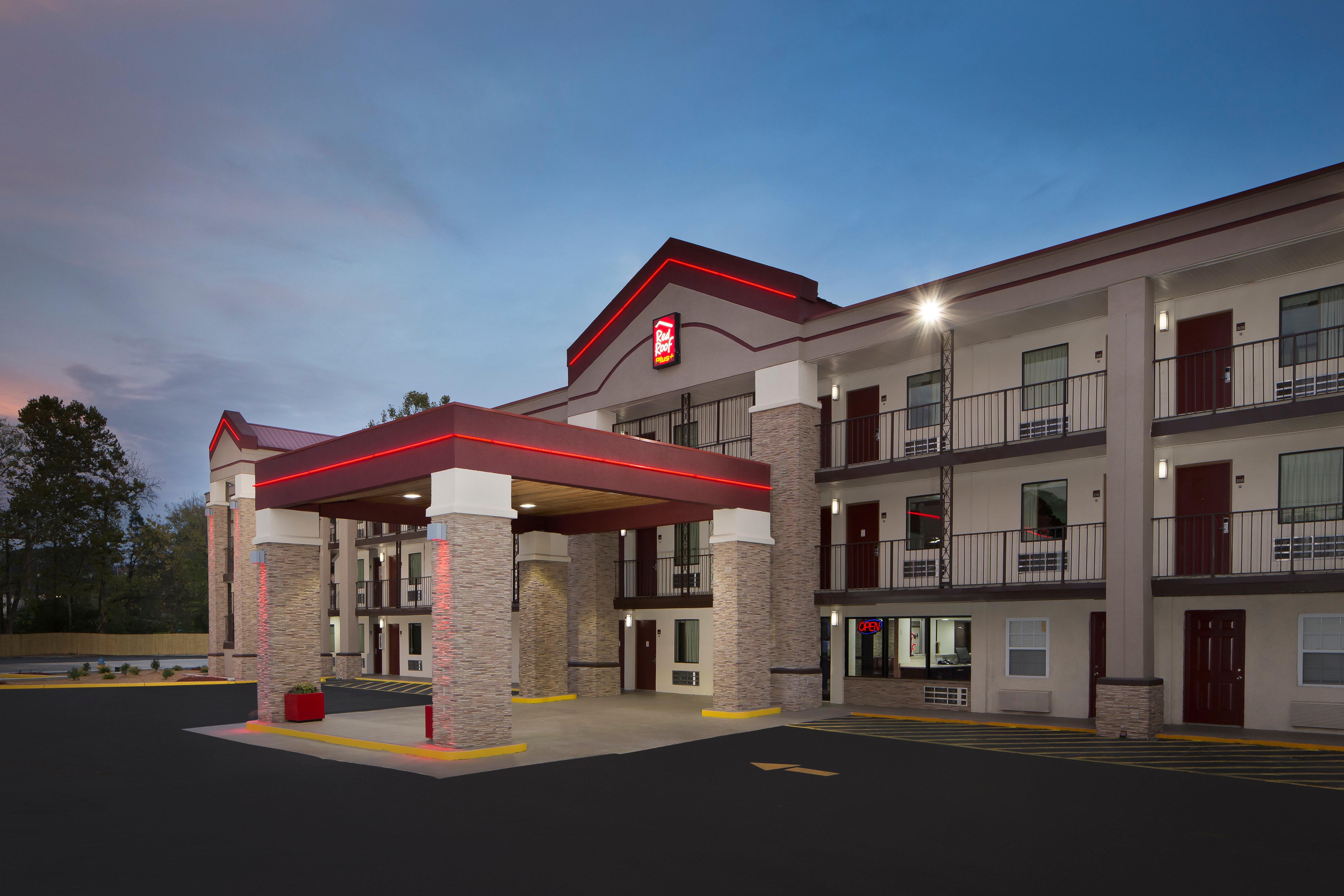 Red Roof Inn Plus+ Birmingham East - Irondale/Airport מראה חיצוני תמונה