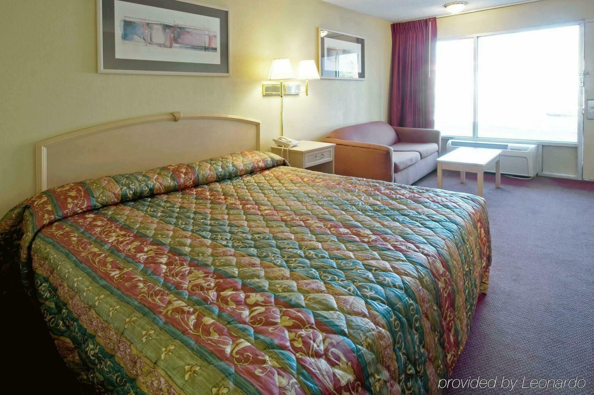 Red Roof Inn Plus+ Birmingham East - Irondale/Airport מראה חיצוני תמונה